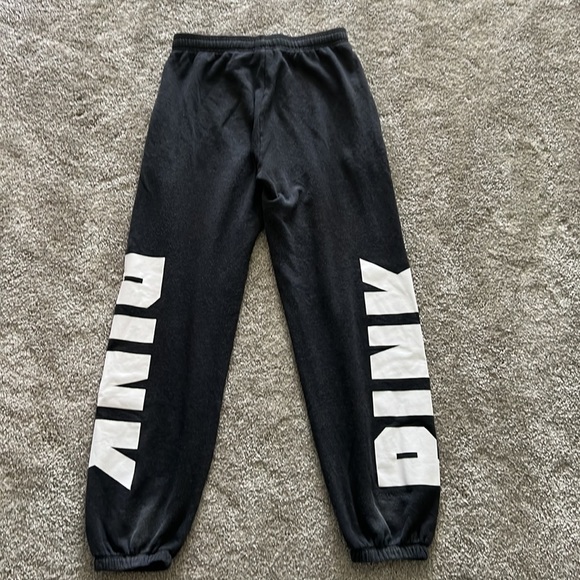 Victoria’s Secret PINK Campus Pants - Picture 4 of 7